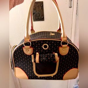 Dog carrier bag